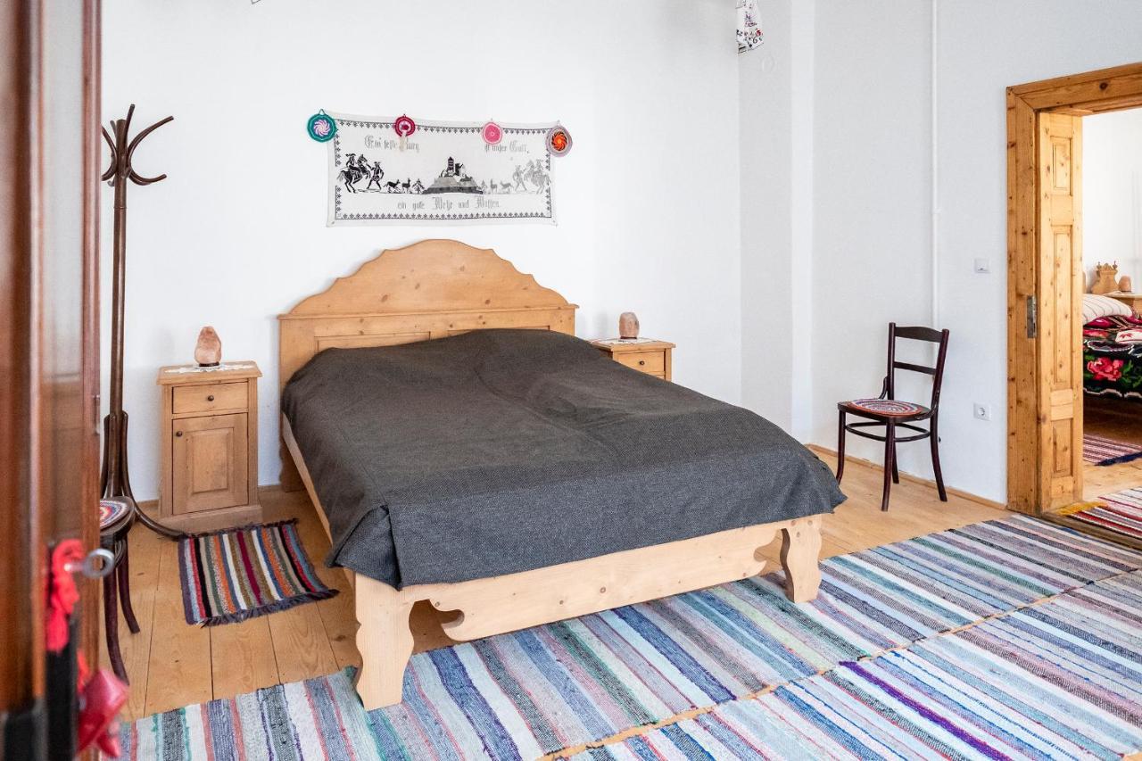Villa Rihuini Eco Wine House Transylvania Richisu Bagian luar foto