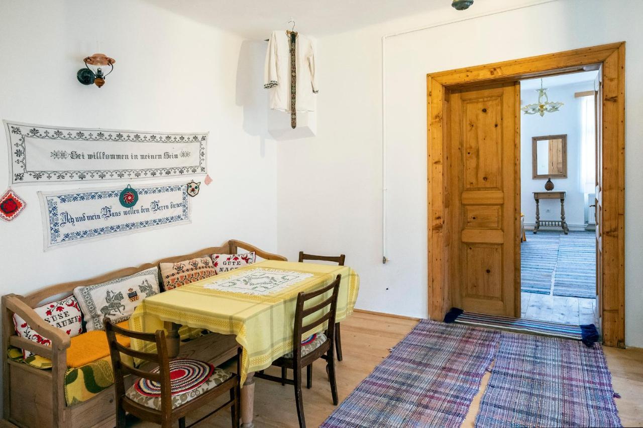 Villa Rihuini Eco Wine House Transylvania Richisu Bagian luar foto