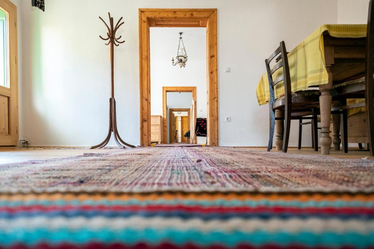 Villa Rihuini Eco Wine House Transylvania Richisu Bagian luar foto