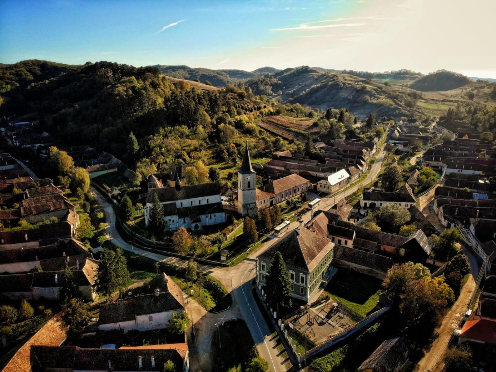 Villa Rihuini Eco Wine House Transylvania Richisu Bagian luar foto
